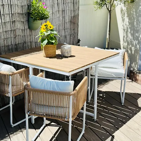 Sejour Detente! Jacuzzi + Jardin Prives Apartment